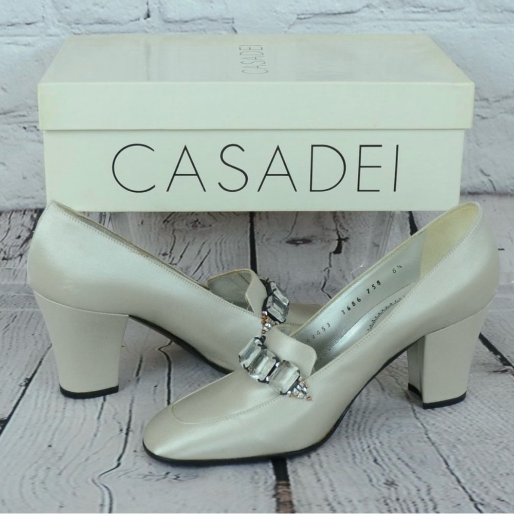 CASADEI Vintage Embellished Block Heel Loafers…